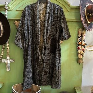 Magnolia Pearl reversible cotton duster.